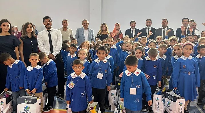 Yaylabağı'ndan Öğrencilere Kırtasiye Desteği