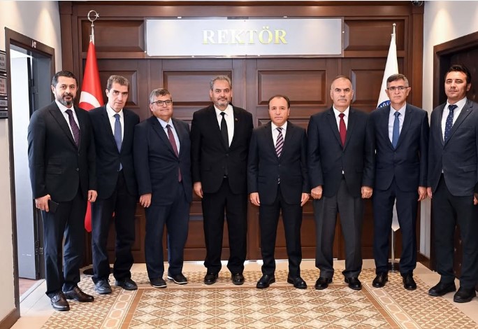 AKÜ Rektöründen AFSÜ Rektöre Hayırlı Olsun Ziyareti