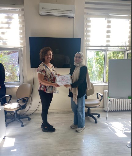 ANNE VE BEBEK SAĞLIĞI İÇİN ÜREME SAĞLIĞI EĞİTİMLERİ DEVAM EDİYOR