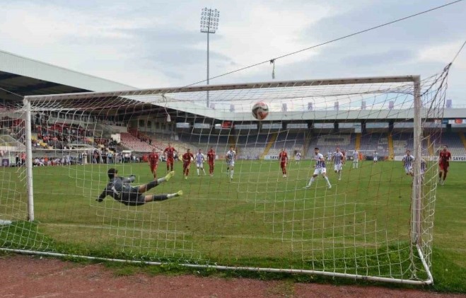 Afyon spor Nihayet Puanla Tanıştı 3-3