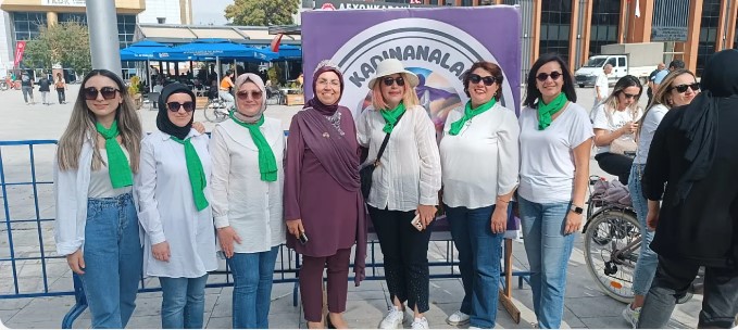 Afyonkarahisarlı Kadınlar Bisiklet turunda Bir araya Geldi.
