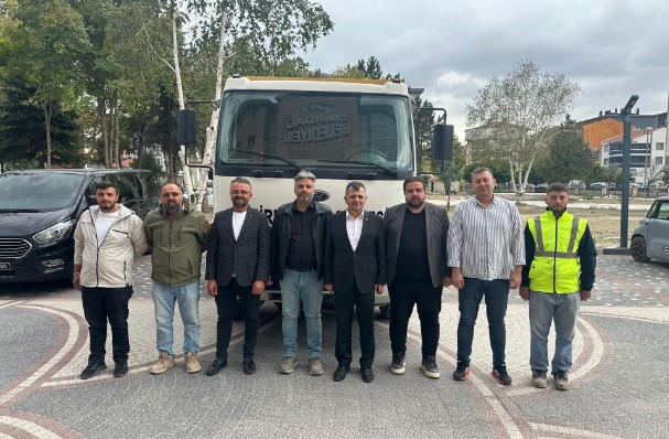 Emirdağ Belediyesi’ne Hizmet Aracı Desteği