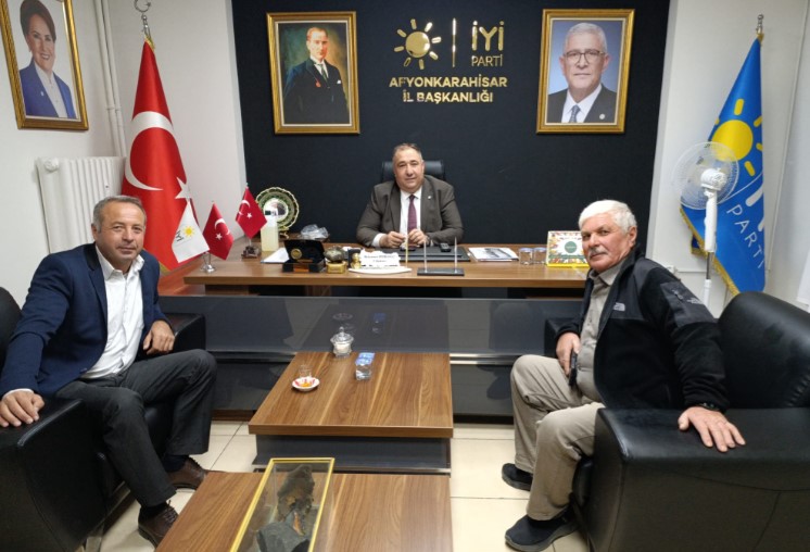 Mustafa Yoldaş, İlçe Başkan Adaylığını Açıkladı
