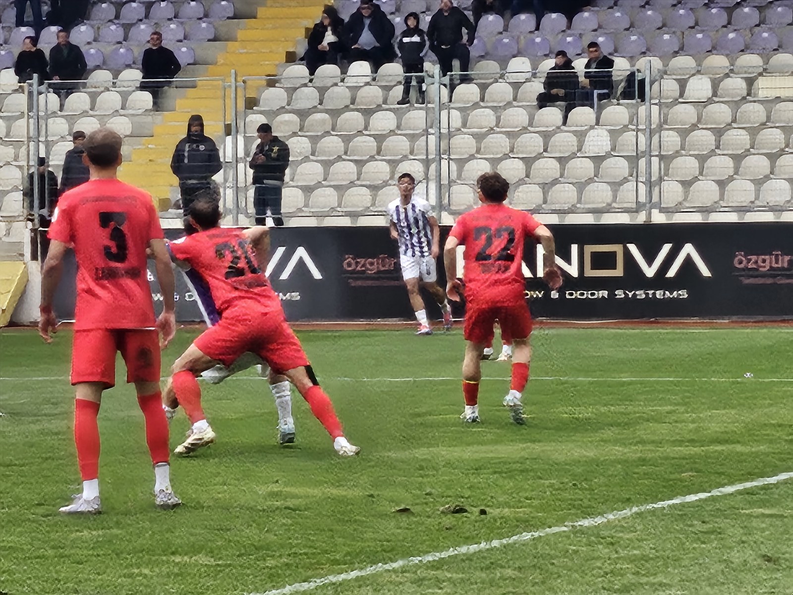 Afyonspor-denizli İdman yurduna son dakika golüne engel olamadı