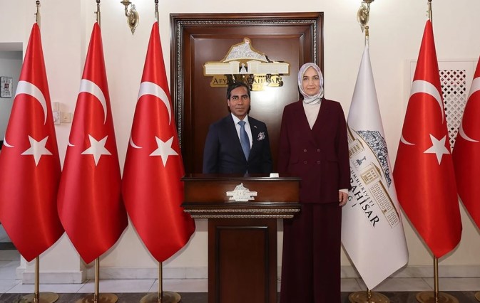 Bangladeş Cumhuriyeti Ankara Büyükelçisi M. Amanul Haq, Vali Doç. Dr. Kübra Güran Yiğitbaşı’nı ziyaret etti