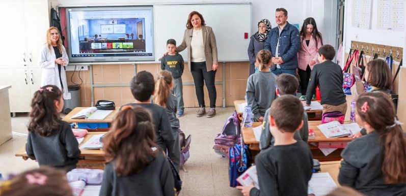 Belediye Başkanı Burcu Köksal, Küçük Başkanın Davetine Kayıtsız Kalamadı