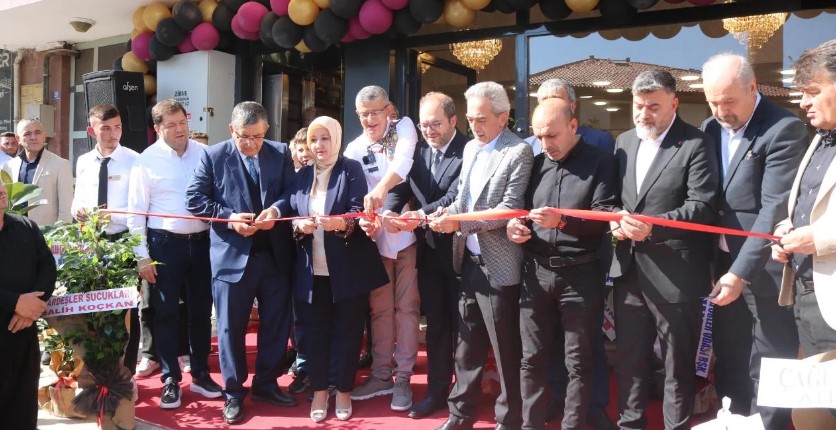 GASTRONOMİ ŞEHRİNDE ÇIRAY LOKANTASI 2 ŞUBESİNİ AÇTI