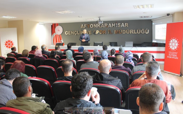 Afyonkarahisar’da Dezenformasyonla Mücadele Kapsamında “Eğitici Eğitimi” Programı Düzenlendi