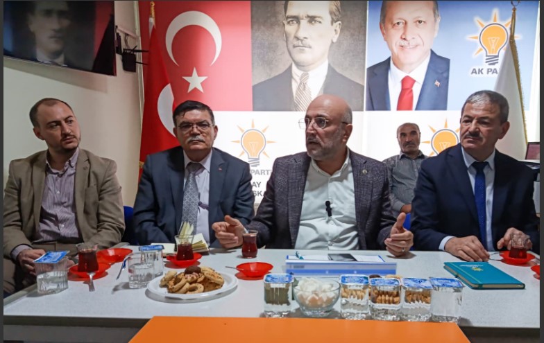 AK PARTİ’DE İLÇE DANIŞMA MECLİSLERİNİN ADRESİ ÇAY VE SULTANDAĞI OLDU