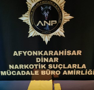 Afyonkarahisar’da Otomobilde Uyuşturucu Ele Geçirildi: 2 Şüpheli Tutuklandı