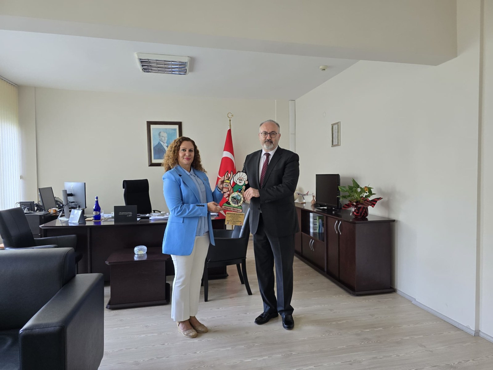UTEF, Büyükelçi Deha Erpek’i Antalya’da ziyaret etti