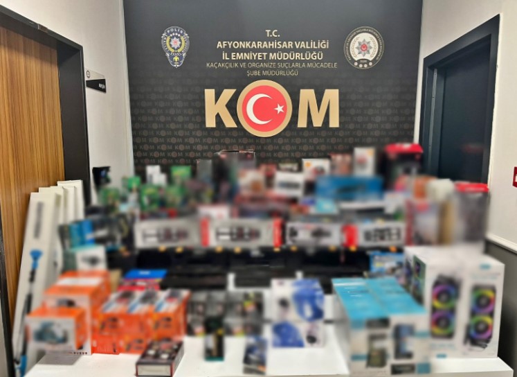 Afyonkarahisar’da Kaçak Elektronik Eşya Operasyonu: 2 Şüpheliye Adli İşlem