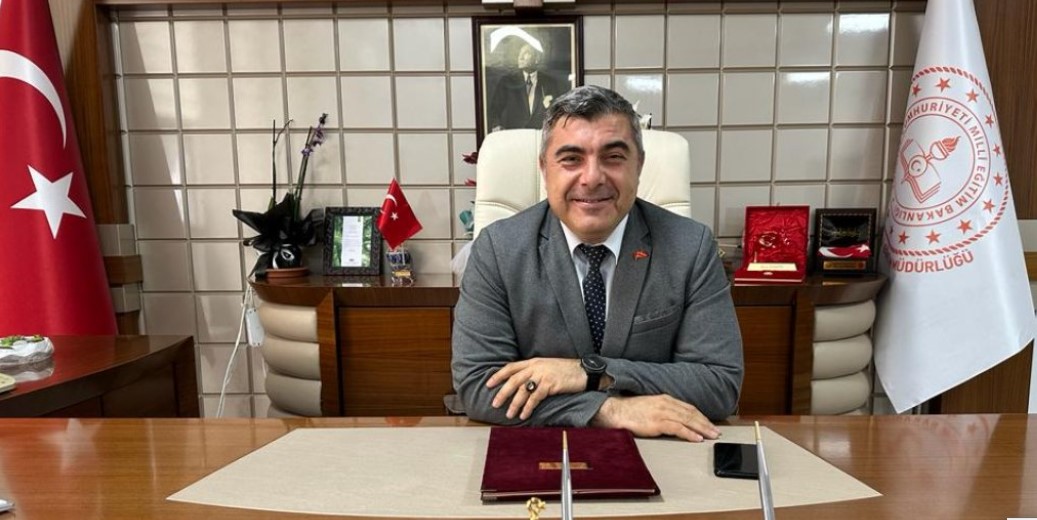 Müdür Sünnetci’den Cumhuriyet Mesajı