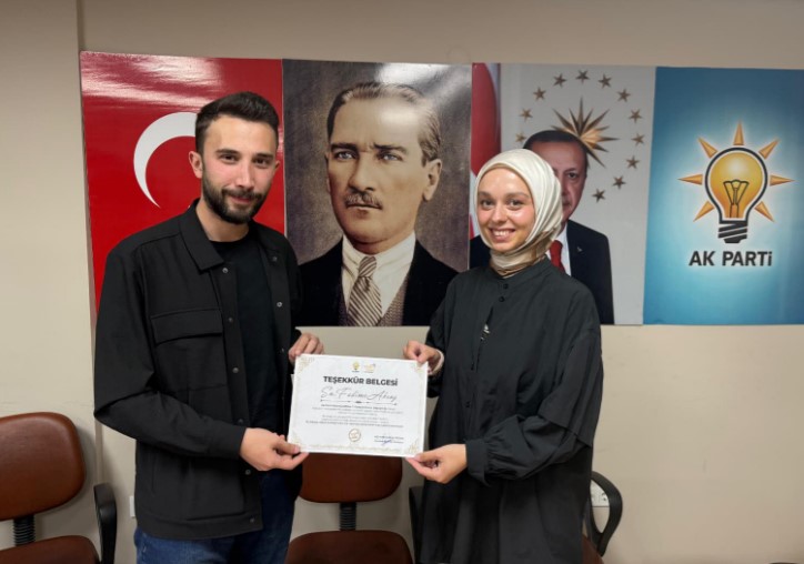 AK GENÇLİK’TEN ANLAMLI ZİYARETLER