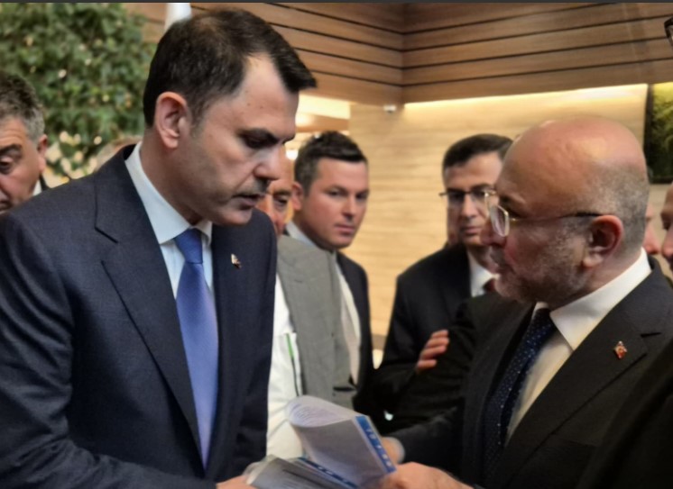 AK PARTİ HEYETİNDEN BAKAN MURAT KURUM’A ZİYARET GERÇEKLEŞTİRİLDİ