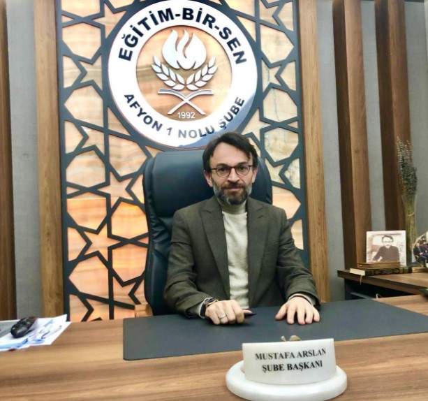 EMPERYALİSTLERİN BÜYÜK YALANI: İNSAN HAKLARI