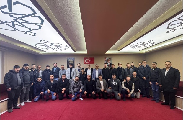 AK GENÇLİK’TEN BELDELERE ÇIKARMA