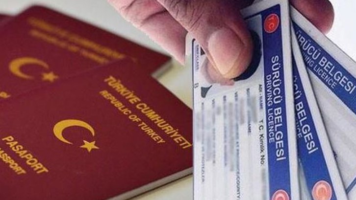 Pasaport, Ehliyet ve Kimlik Bedellerine Zam: 2026 Tarifesi Resmi Gazete’de Yayımlandı