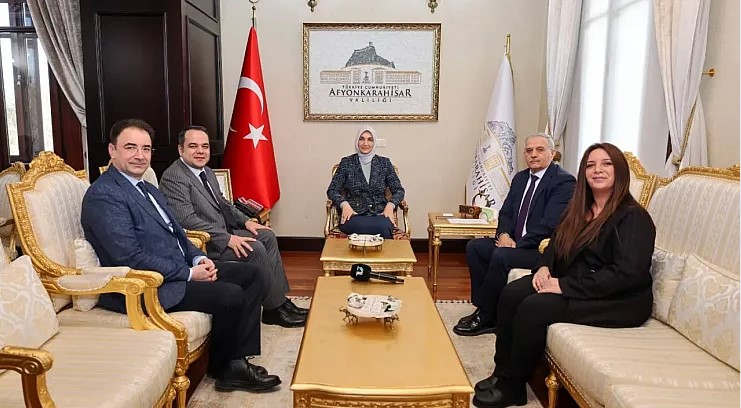 TV3'ün yönetim kurulu üyeleri, Afyonkarahisar Valisi Doç. Dr. Kübra Güran Yiğitbaşı'nı ziyaret etti