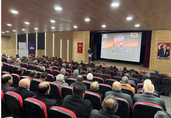 Emniyetten Uyuşturucuyla Mücadelede Farkındalık Eğitimi