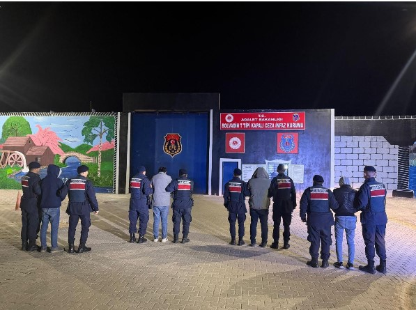 Afyonkarahisar’da Uyuşturucu Operasyonu: 6 Şüpheli Tutuklandı