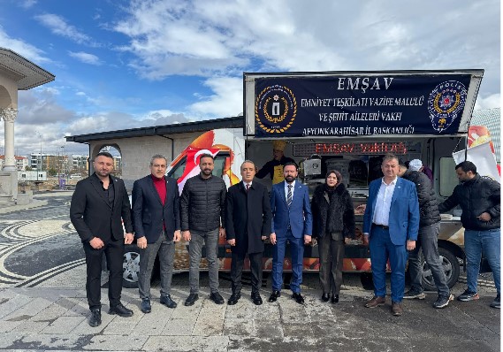 Manevi atmosferin hâkim olduğu program