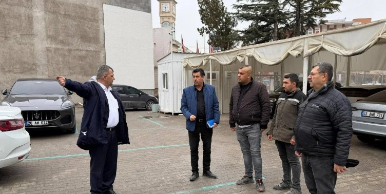 Emirdağ Belediyesi Ramazan Öncesi İftar Çadırlarını  Hazırlıyor.