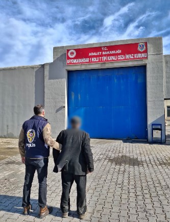Aranan Hükümlü Yakalanarak Cezaevine Gönderildi